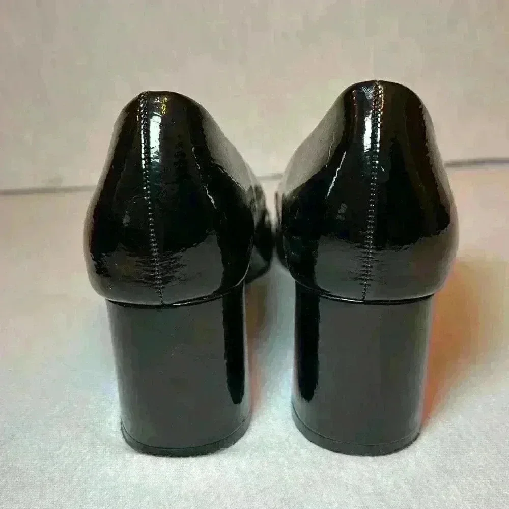 JONES NEW YORK Women Aubin Block Heel Dress Pumps In Black w Gold Buckle Size 10